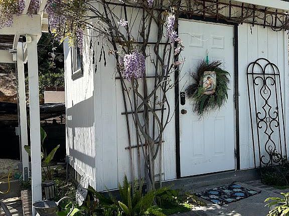 3rd image of 22996 Sycamore Creek Dr
