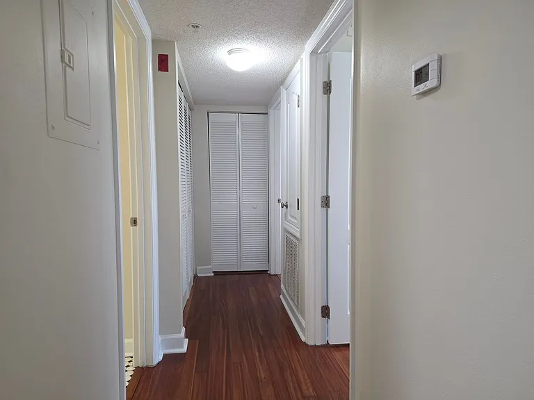2031 Dixie Belle Dr #I — Photo 14