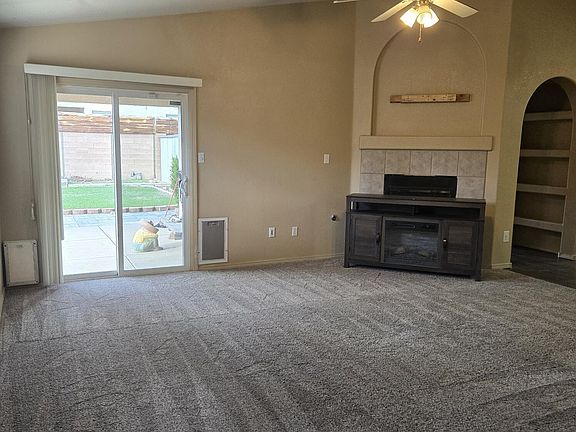 5th image of 3266 Tin Cup Rd NE