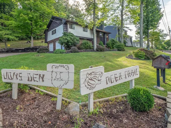 30 Tiger Trl, Fairmont, WV 26554