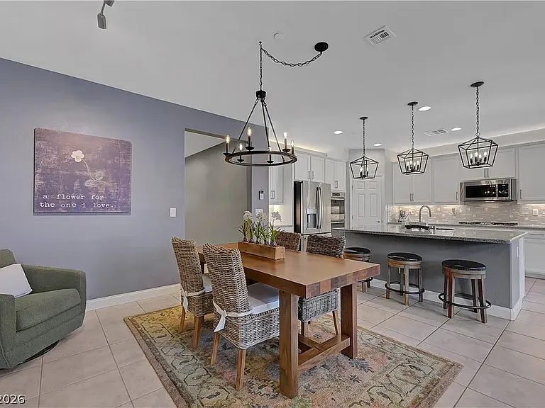 1170 N Water St — Photo 13