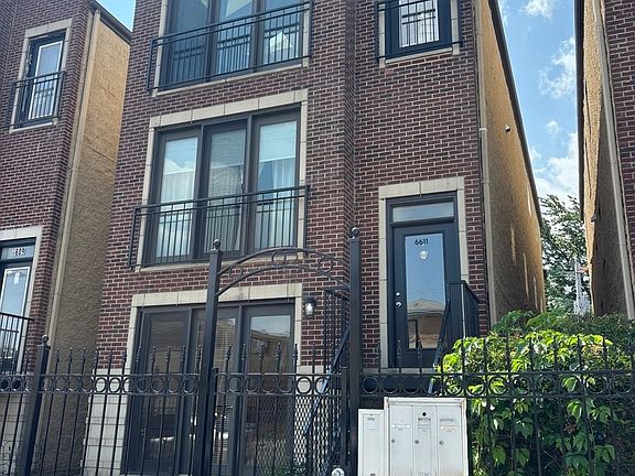 2nd image of 6611 W Belmont Ave APT 1