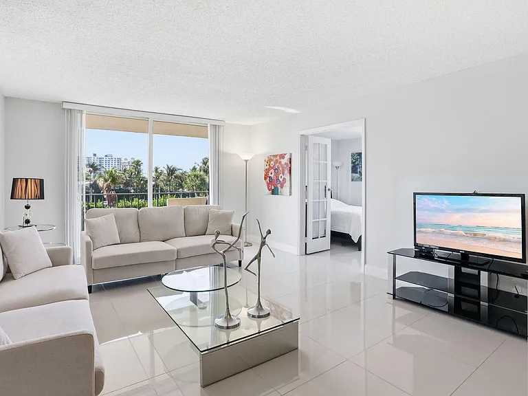 2000 S Ocean Blvd #2L — Photo 10