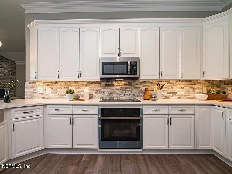 1579 Harrington Park Dr — Photo 9