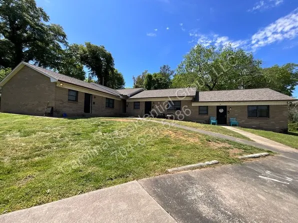 304 Palm St #8, Shelby, NC 28150