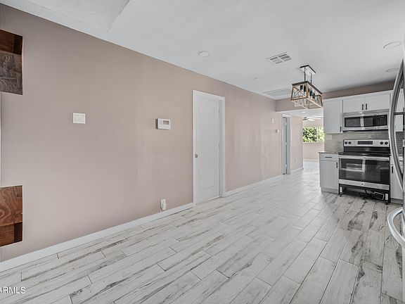 3rd image of 4240 N 31ST Drive