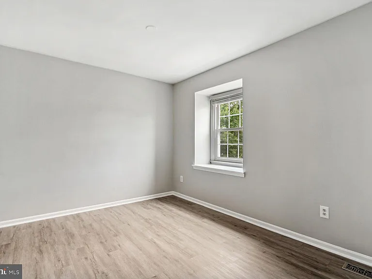 10205 Provincetown Ct — Photo 16