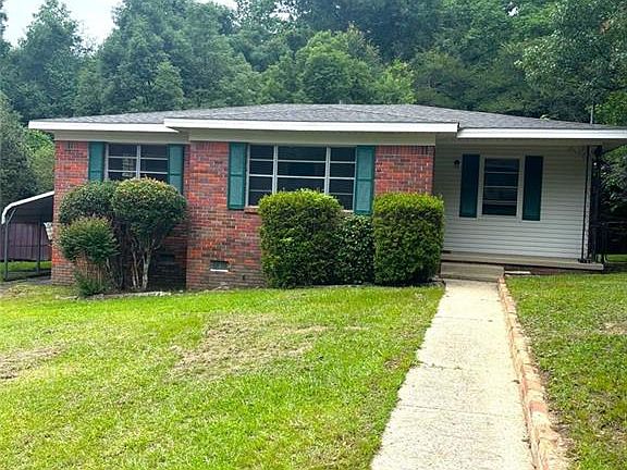 2nd image of 1213 Oak Lane Cir W