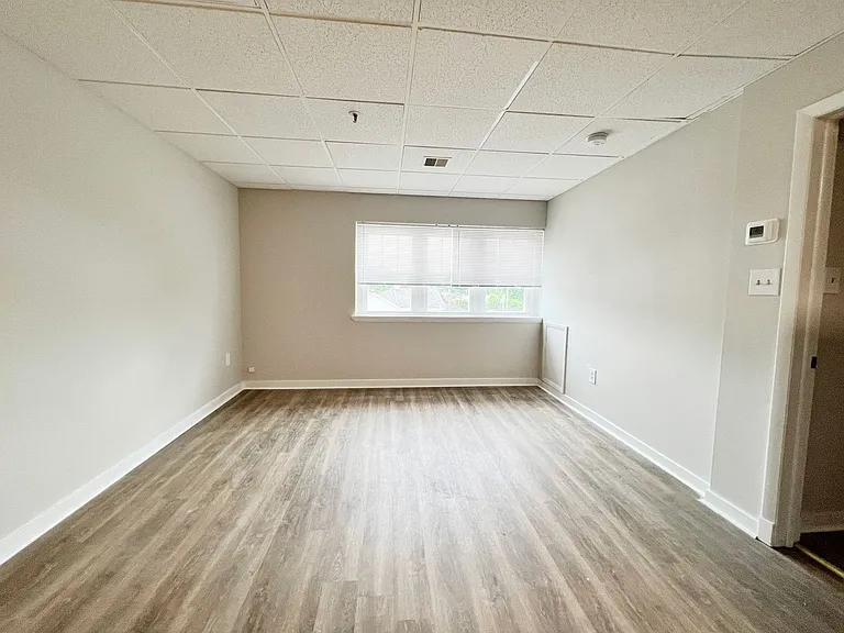 829-833 Conestoga Rd — Photo 6