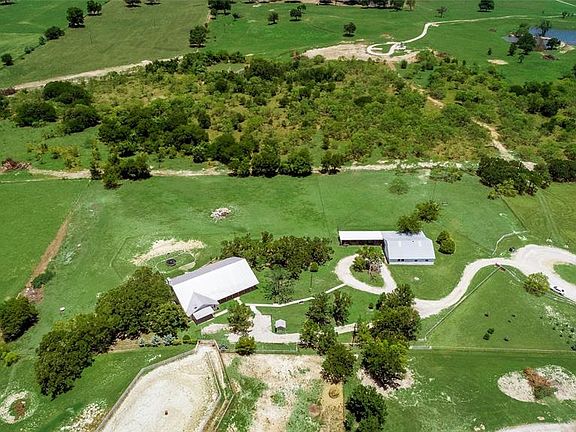 2nd image of 906 County Road 3592