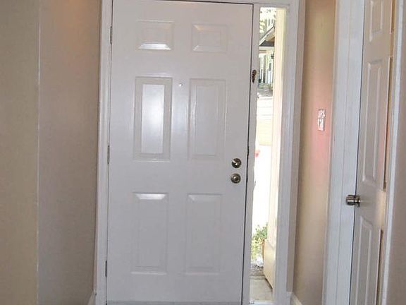 2nd image of 9745 Ashbourn Dr