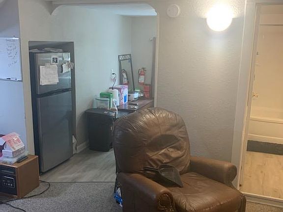 5th image of 303 11th St N #2