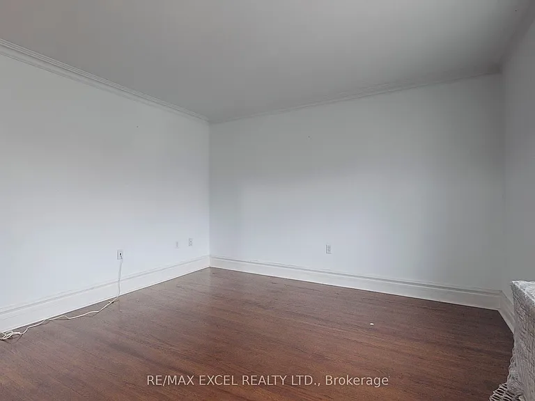 317 Warren Rd — Photo 24