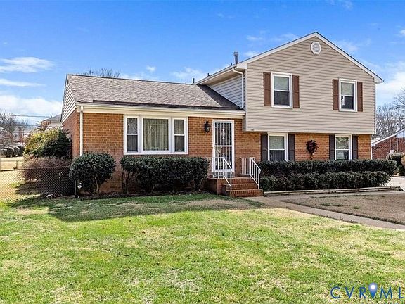 2nd image of 9003 Hungary Rd