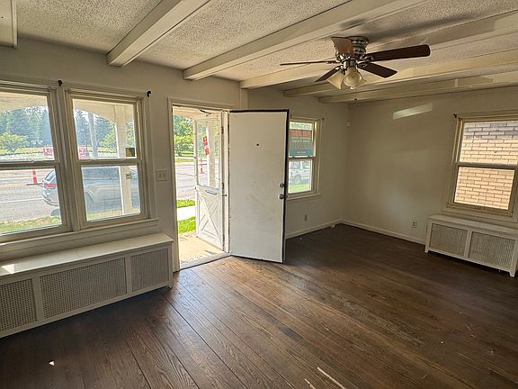 2nd image of 5129 Indianapolis Blvd