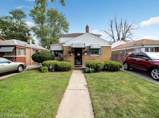12513 S Loomis St, Calumet Park, IL 60827