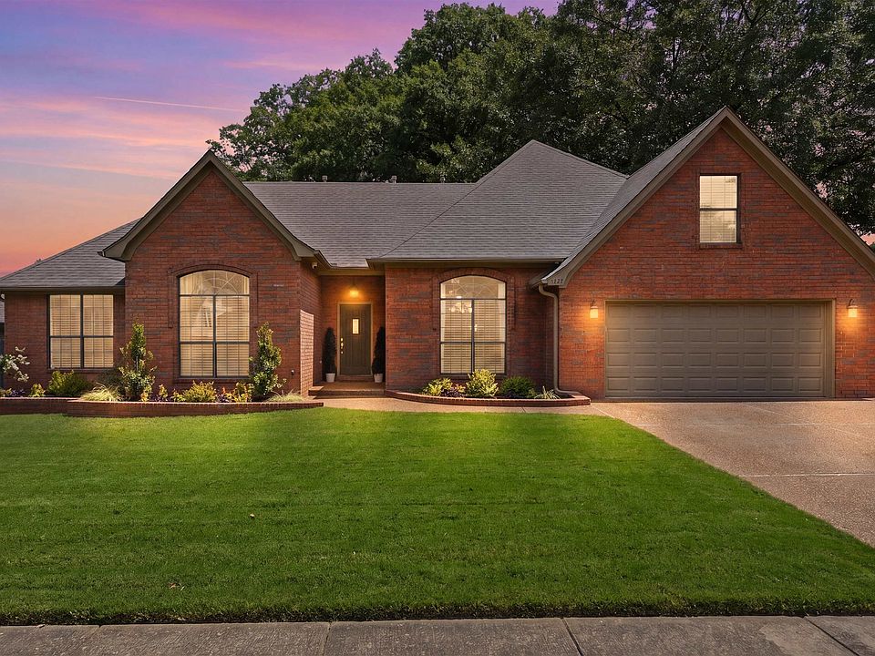 1st image of 1284 Grey Wolf Dr