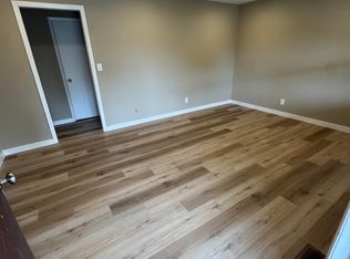 101 White St, Florence, AL 35630