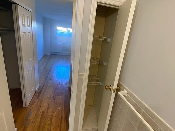 5th image of 9317 90th Ave Fl 1