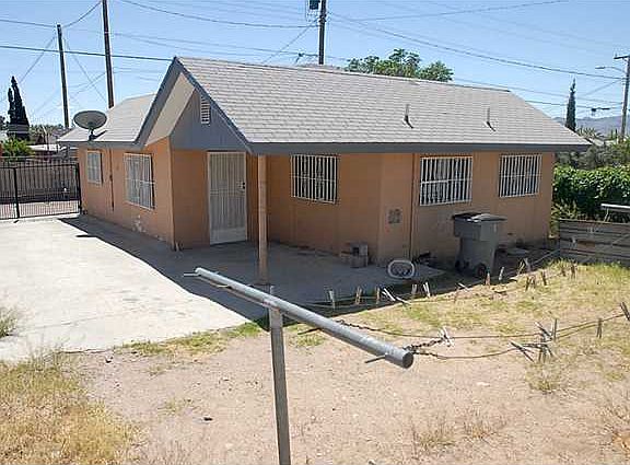 3rd image of 3414 Bisbee Ave