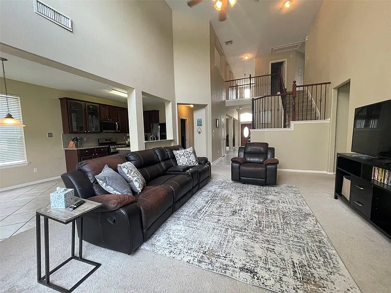 33010 Greenfield Forest Dr — Photo 17