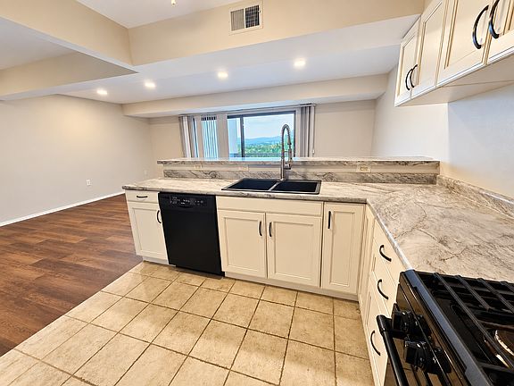 4th image of 2034 Swallow Hill Rd APT 232