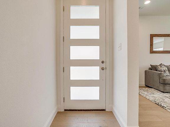 3rd image of 6317 Oakbend Cir