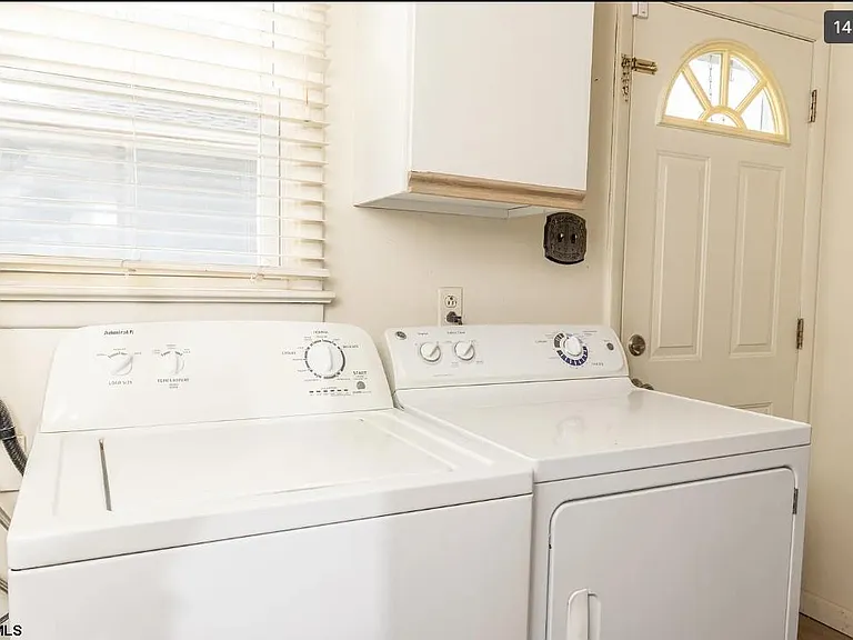 435 N Oxford Ave — Photo 14