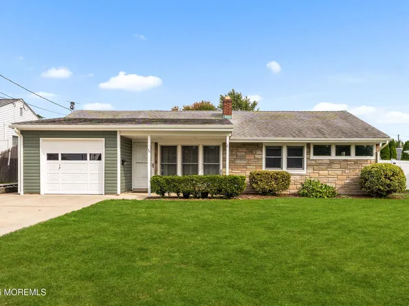 57 Columbus Ave, Edison, NJ 08817