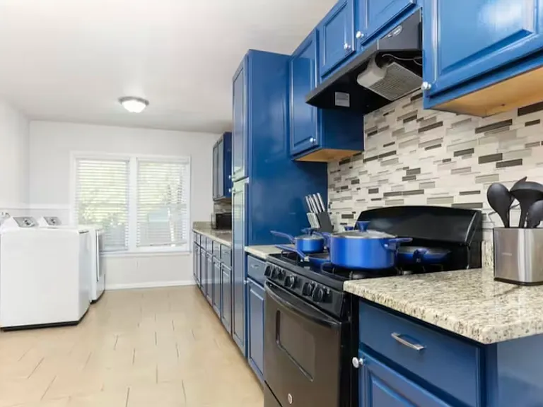 342 Donaldson Ave — Photo 7