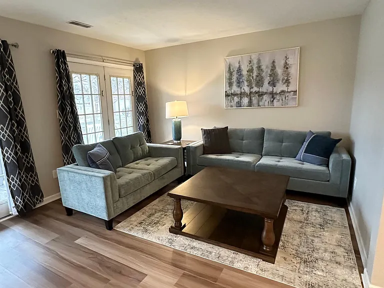 2315 Pheasant Run — Photo 11