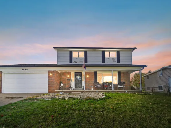 4849 Heatherton Dr, Columbus, OH 43229