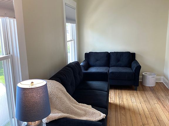 4th image of 509-511 E Beck St #509-511