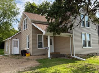 495 W Cedar St, Platteville, WI 53818