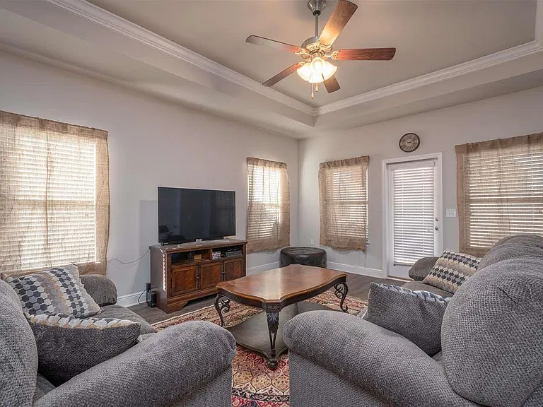 3642 Hawks Landing Cir — Photo 10