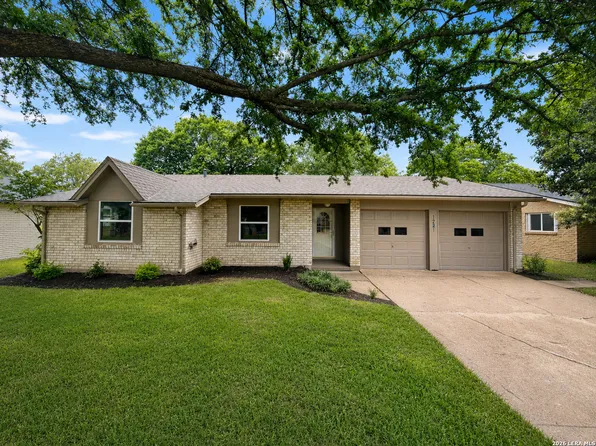 1221 Greenway Drive, Mesquite, TX 75149