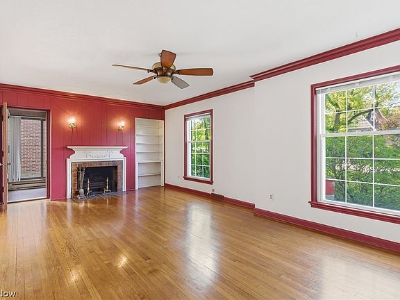 4th image of 3697 Washington Blvd