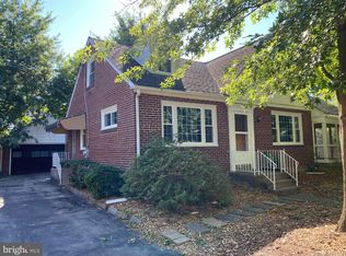 1017 Concord Ave, Drexel Hill, PA 19026