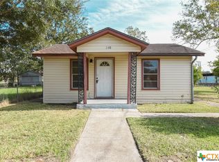 210 Willard St, Victoria, TX 77901