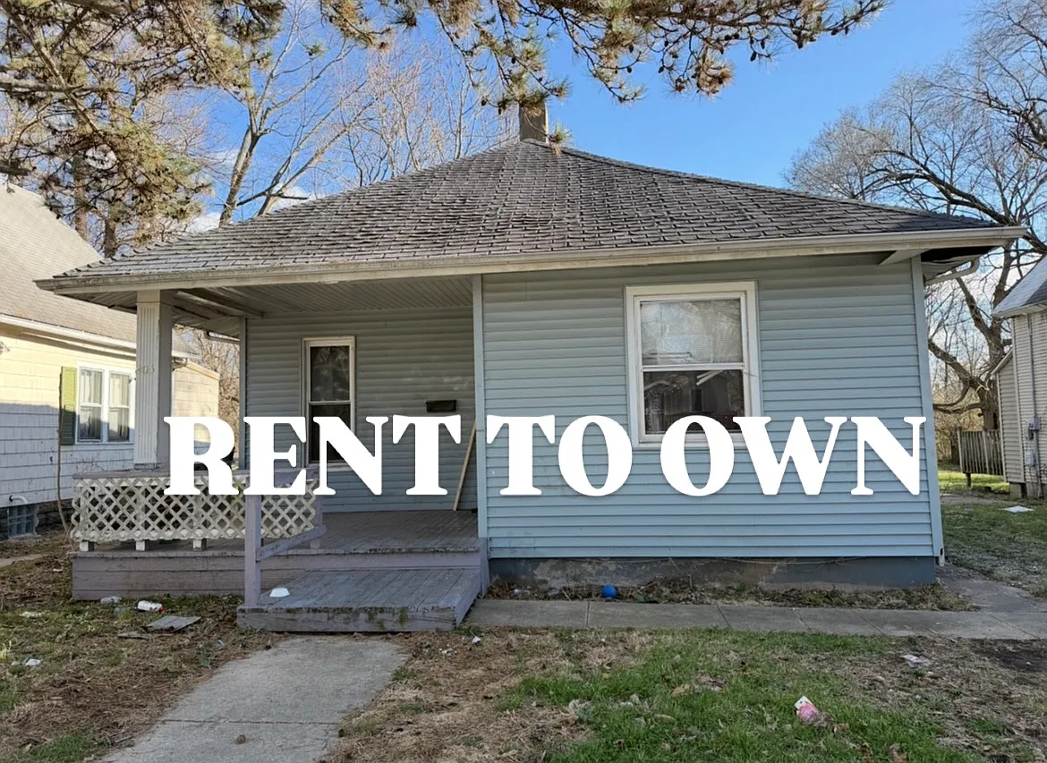 3 bed, 900 sqft, $890 — Photo 1