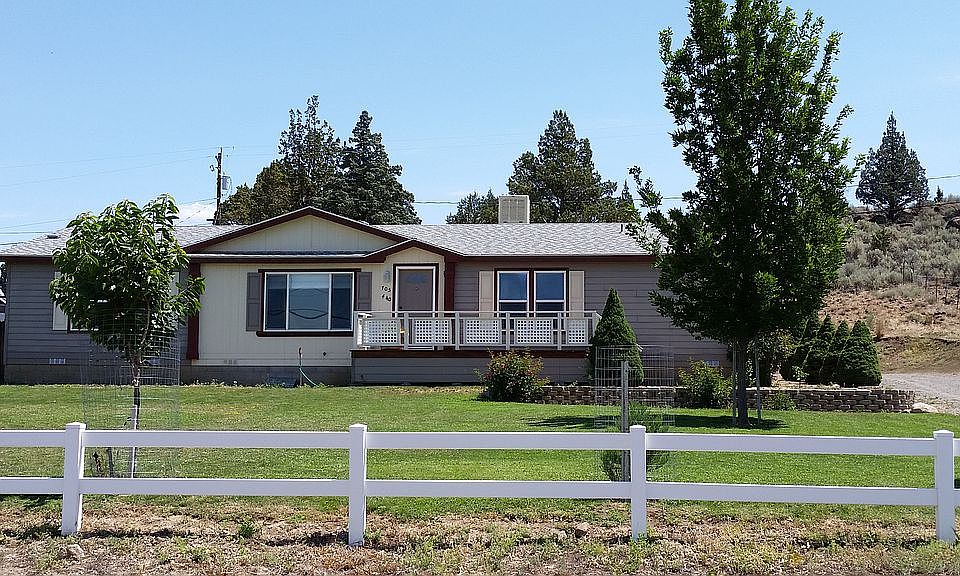 1st image of 705-440 Travis Ln