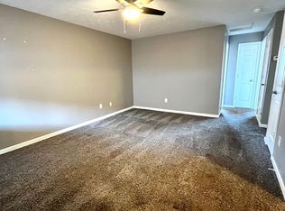 2140 J St #6, Lincoln, NE 68510