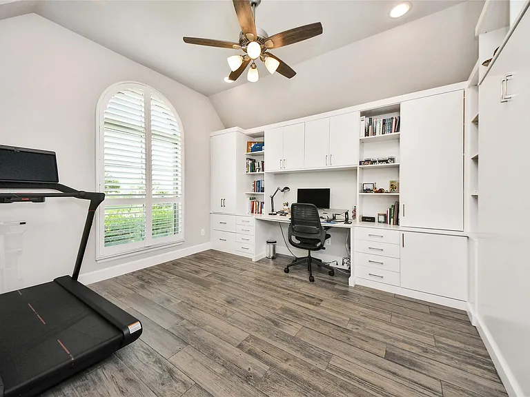 2206 Forest Trace Ln — Photo 6
