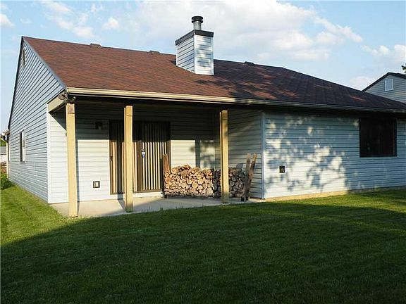 2nd image of 3260 N Maumee Ct