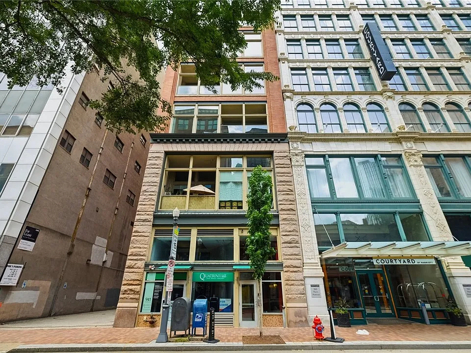 941 Penn Ave #902