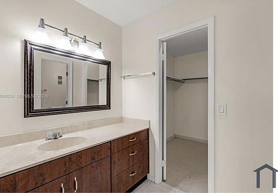 1st image of 14820 Naranja Lakes Blvd #D3b