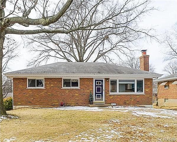 1st image of 8729 Villa Crest Dr