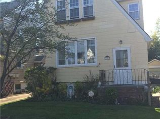 40 Gordon Rd, Valley Stream, NY 11581