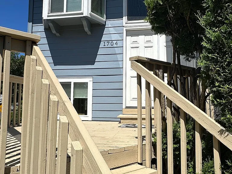 1704-1714 SW 58th Ave — Photo 1