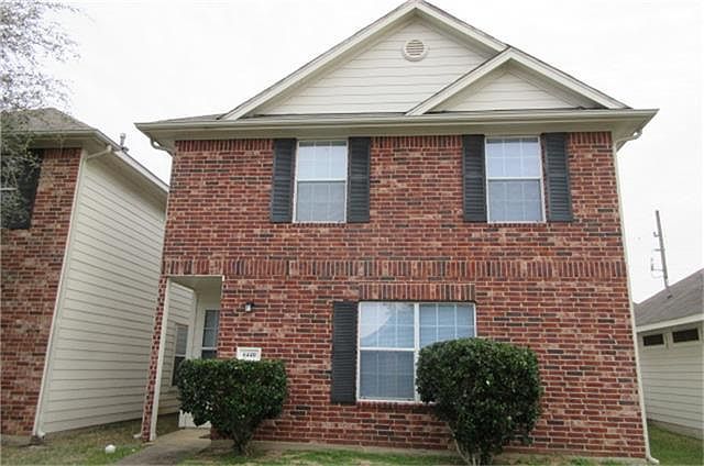 1st image of 6440 Mountain Pines Ln